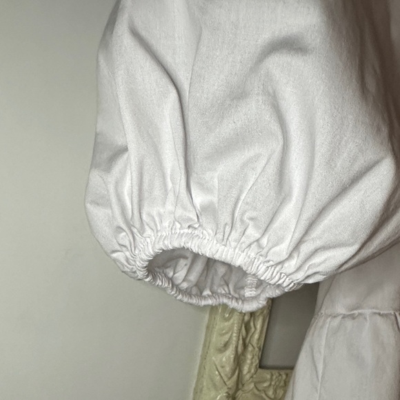 RENEE C. | White Puff Sleeve Blouse - Picture 6 of 11